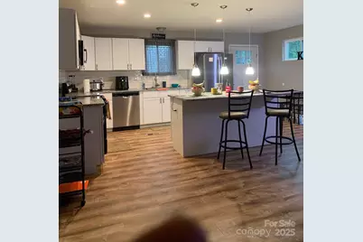 1132 8th Street, Statesville, NC 28677 - Photo 2
