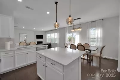 17112 Snug Harbor Road, Charlotte, NC 28278 - Photo 12
