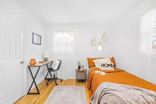 2529 Crescent Ln, Gastonia, NC 28052 - Photo 4