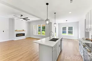 1213 Creek Side Dr, Conover, NC 28613 - Photo 6