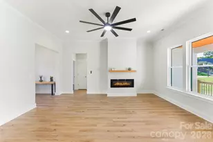 1213 Creek Side Dr, Conover, NC 28613 - Photo 8