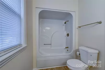 5909 Maple Street, Charlotte, NC 28269 - Photo 16