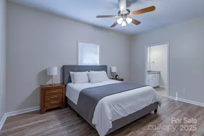 5909 Maple Street, Charlotte, NC 28269 - Photo 14