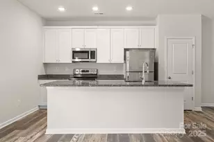 117 Dogwood Vlg Trl, Mooresville, NC 28115 - Photo 10