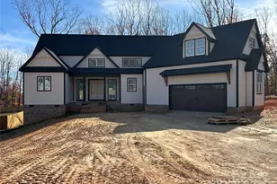 4442 Brancer Ln, Lincolnton, NC 28092 - Photo 2