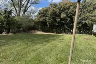 713 Circle Dr NE, Lenoir, NC 28645 - Photo 4