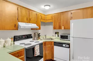 930 Scenic Cir, Waynesville, NC 28786 - Photo 34