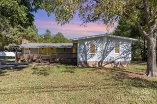 511A S White St, Marshville, NC 28103 - Photo 1