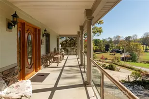 1510 Chestnut Gap Rd, Hendersonville, NC 28792 - Photo 4