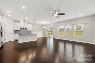 9211 Grisons Court, Charlotte, NC 28278 - Photo 8