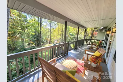 163 Ridgeview Drive, Hendersonville, NC 28792 - Photo 4