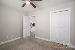 1942 11th Ave NE, Hickory, NC 28601 - Photo 14