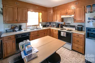 4186 Horseshoe Bend Rd, Hudson, NC 28638 - Photo 6