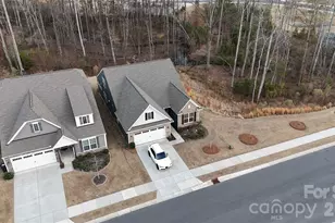 3130 Windhaven Ln, Tega Cay, SC 29708 - Photo 6