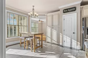 5836 Bakers Point, Hickory, NC 28602 - Photo 10