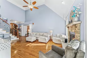 5836 Bakers Point, Hickory, NC 28602 - Photo 8