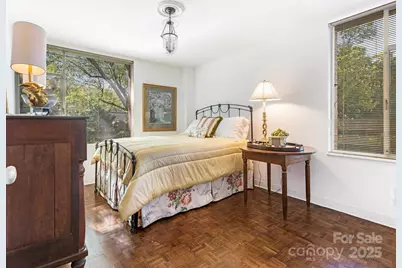 1300 Queens Road #401, Charlotte, NC 28207 - Photo 10