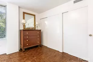 1300 Queens Rd, Charlotte, NC 28207 - Photo 8