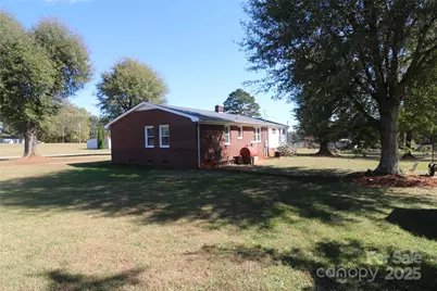 1260 US 221 Highway S, Rutherfordton, NC 28139 - Photo 4