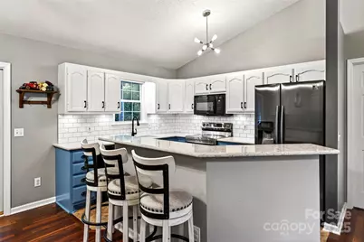 2691 Laurel Pointe Drive, Morganton, NC 28761 - Photo 6