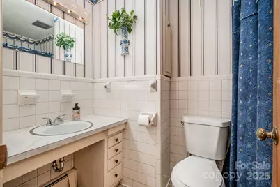 1580 W Cloaninger Avenue, Statesville, NC 28625 - Photo 4