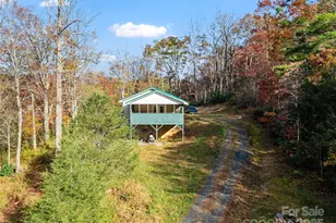 219 Raven Rock Ln, Burnsville, NC 28714 - Photo 12