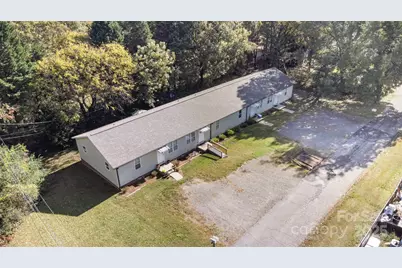 2075 N Whisnant Avenue, Newton, NC 28658 - Photo 30