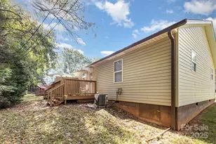 2075 N Whisnant Ave, Newton, NC 28658 - Photo 28