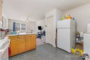 2075 N Whisnant Ave, Newton, NC 28658 - Photo 22