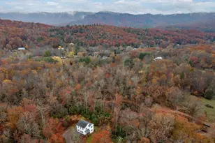 230 Graystone Dr, Burnsville, NC 28714 - Photo 36