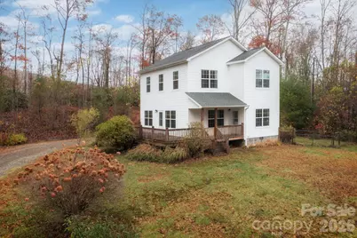 230 Graystone Drive, Burnsville, NC 28714 - Photo 4