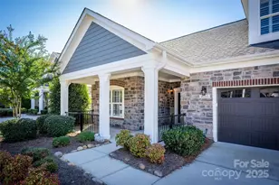 16215 Lakeside Loop Ln, Cornelius, NC 28031 - Photo 4