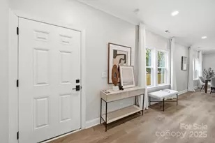 105 N Smallwood Pl, Charlotte, NC 28216 - Photo 14