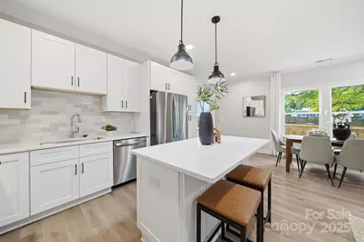 105 N Smallwood Place, Charlotte, NC 28216 - Photo 20
