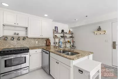 429 Bowling Park Road, Asheville, NC 28803 - Photo 6