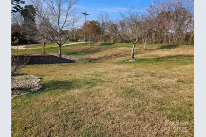 311 N Meadow Drive, Morganton, NC 28655 - Photo 28