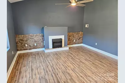 311 N Meadow Drive, Morganton, NC 28655 - Photo 2