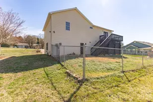 311 N Meadow Dr, Morganton, NC 28655 - Photo 36