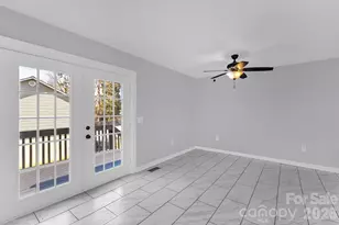 311 N Meadow Dr, Morganton, NC 28655 - Photo 14