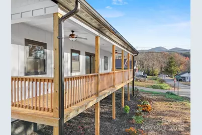 90 Park Street Street, Bryson City, NC 28713 - Photo 2
