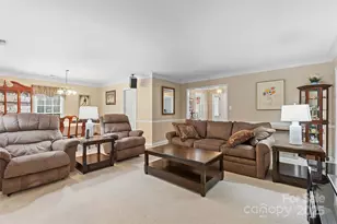 4347 Woodglen Ln, Charlotte, NC 28226 - Photo 4