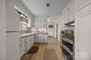 207 Highland Ave SW, Concord, NC 28027 - Photo 16