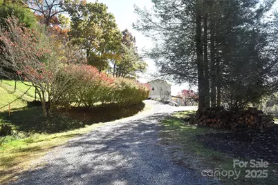 316 Messer Road, Waynesville, NC 28786 - Photo 2