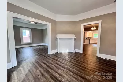 419 S Spencer Avenue, Spencer, NC 28159 - Photo 2