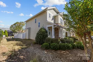 8036 Lynwood Square, Waxhaw, NC 28173 - Photo 4