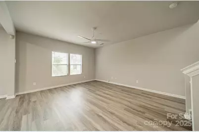 1637 Jakobson Drive, Charlotte, NC 28215 - Photo 8