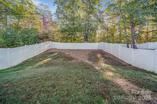 3120 Green Apple Dr, Dallas, NC 28034 - Photo 34