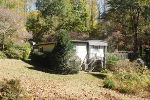 88 E Poplar Dr, Hendersonville, NC 28792 - Photo 22