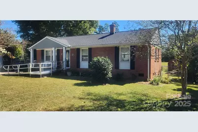 5511 Radford Avenue, Charlotte, NC 28217 - Photo 2