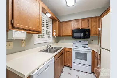 187 Tri Vista Drive, Lake Junaluska, NC 28745 - Photo 12